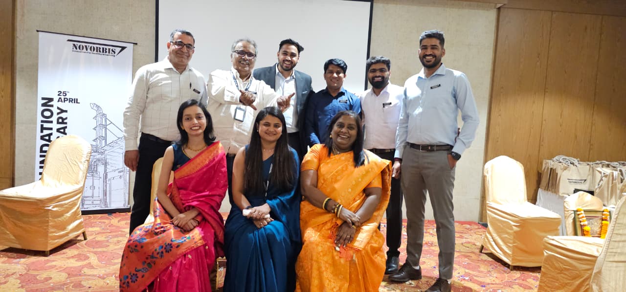 The wider Novorbis team